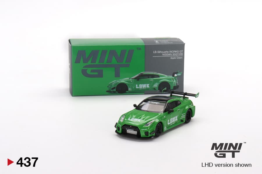 LB-Silhouette Works GT Nissan 35GT-RR Ver.2 (image 2 of 3)